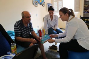 Atenção fisioterapêutica na comunidade